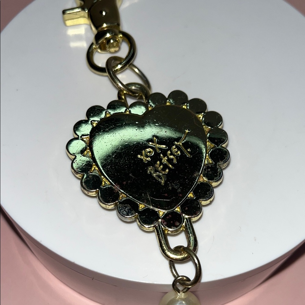 Betsey Johnson Gold Heart Bag Purse Charm with Crystal and Pearl - Picture 5 of 10